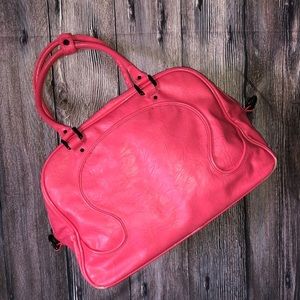 Lulu Lemon throw back leather bag.